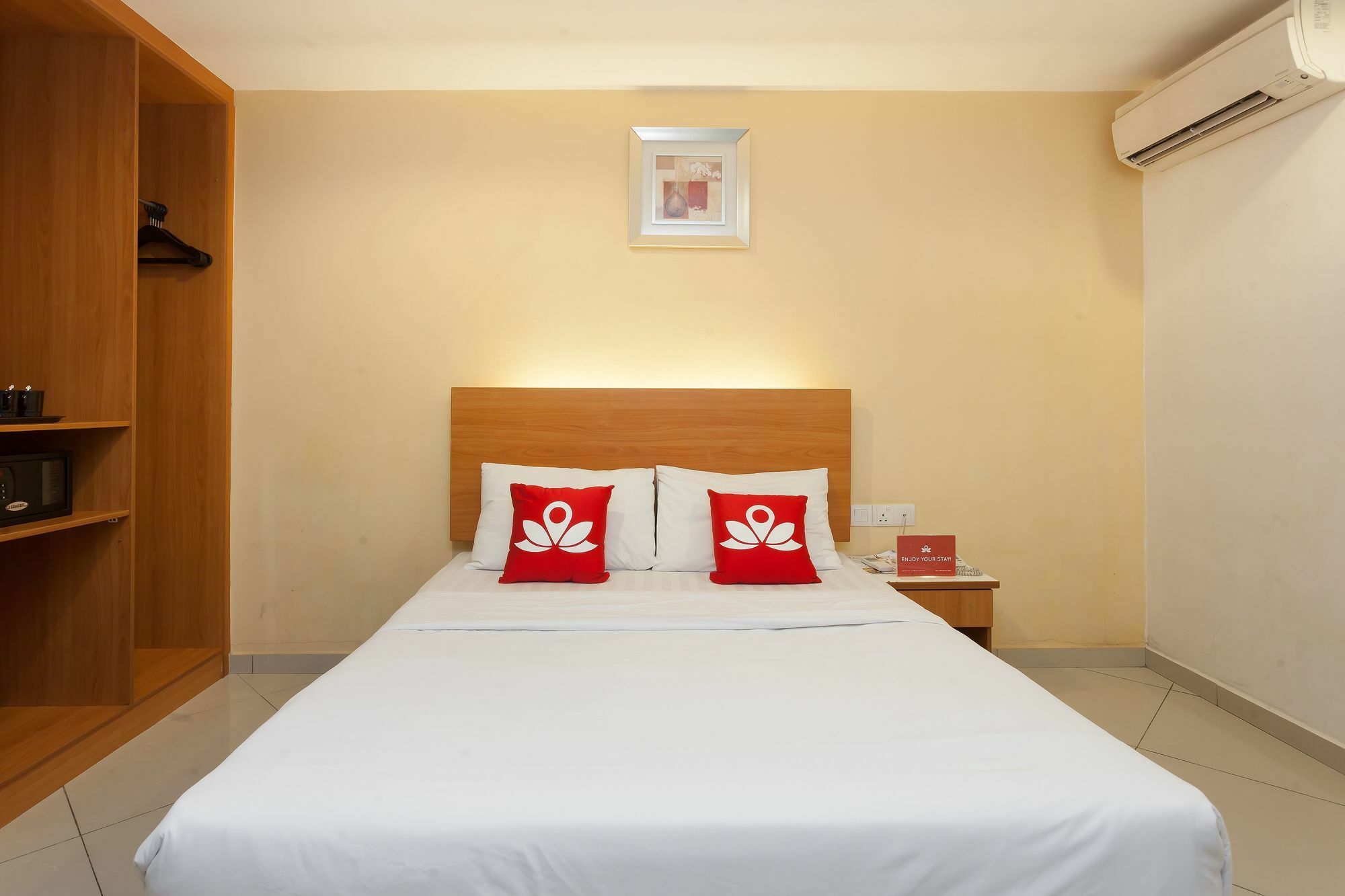 Zen Rooms My Hotel @ Sentral Kuala Lumpur Exterior photo